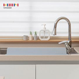HANSSEM ESilicone Sink Water Guard 61cm Gray – Kitchen Splash Guard with Strong Suction, Flexible Heat-Resistant Faucet Barrier, No Adhesive Needed _ Made in KOREA